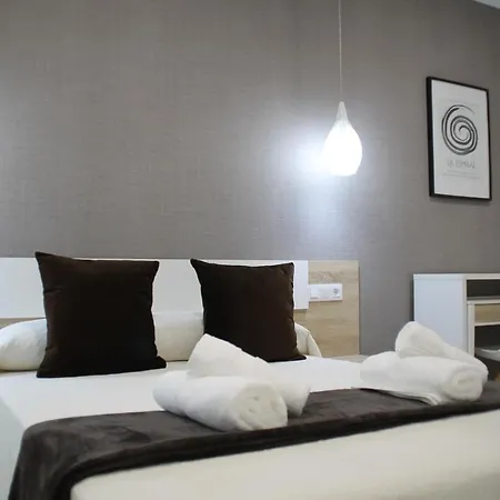 Baixo A Lua Rooming-2